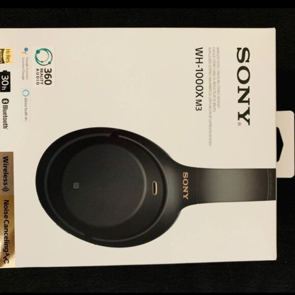 Sony WH-1000XM4 Headset - Picture 4 of 4